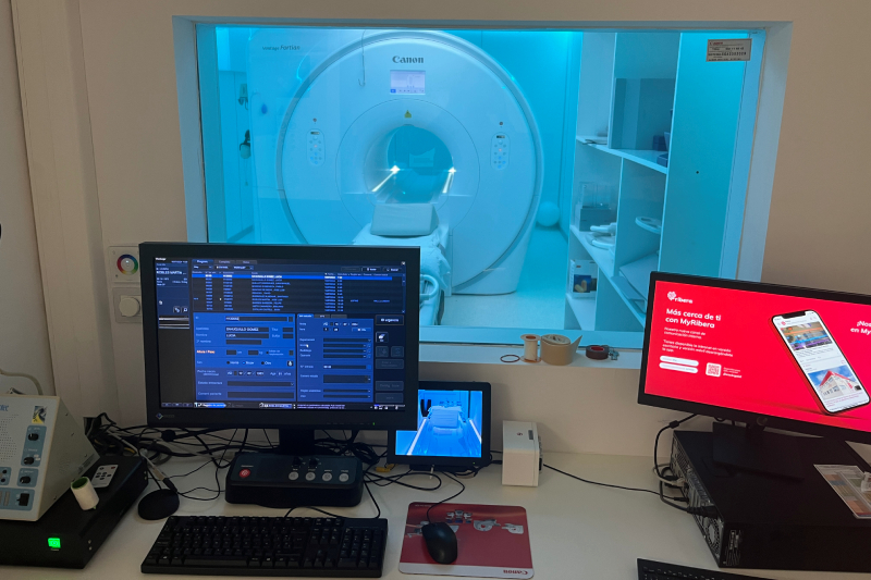 The Ribera IMSKE hospital incorporates a new MRI and DEXA densitrometry that measures body fat